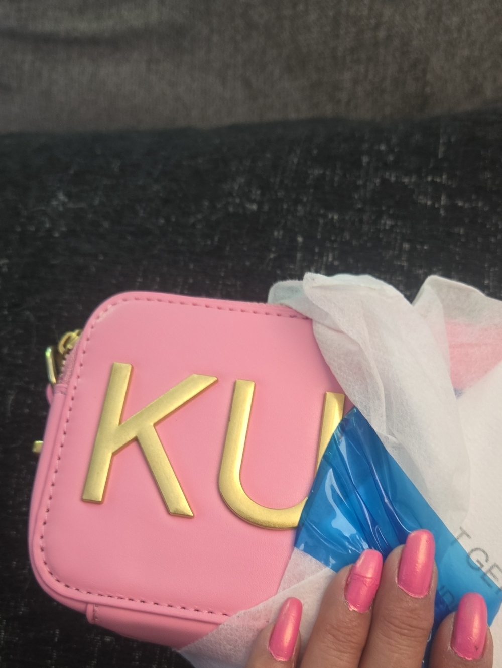 Kurt Geiger Pink Crossbody Strap Pouch with Gold Pannel - Picture 5 of 5